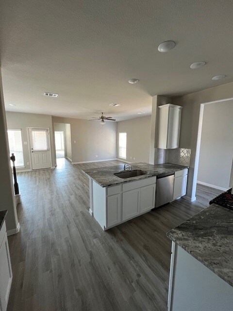 27067 Badger Way, Magnolia, TX 77354 - photo 6