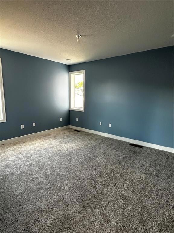 9057 Shady Bend Rd, Lenexa, KS 66227 - photo 7