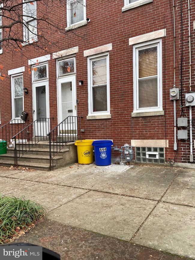 446 Trenton Ave, Camden, NJ 08103 - photo 2