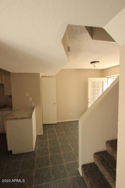 1736 E Pepper Cir unit 3, Mesa, AZ 85203 - photo 7