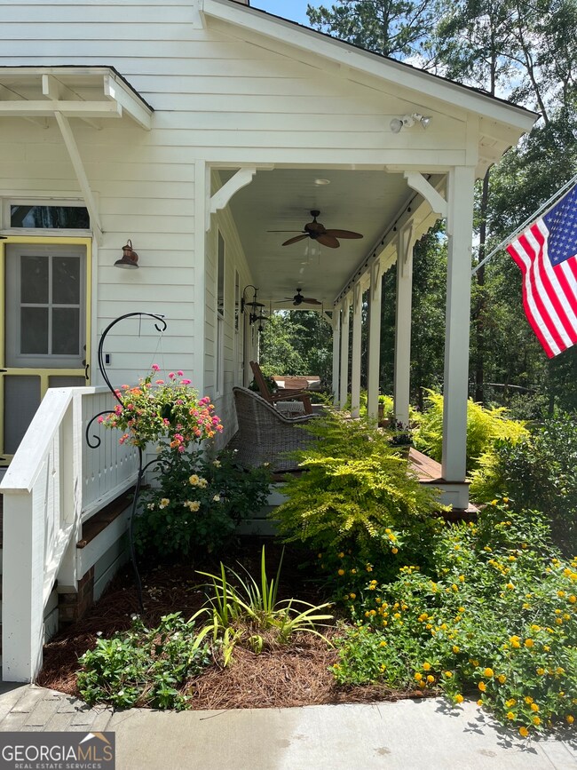 182 Rogers St, Hazlehurst, GA 31539 - photo 6