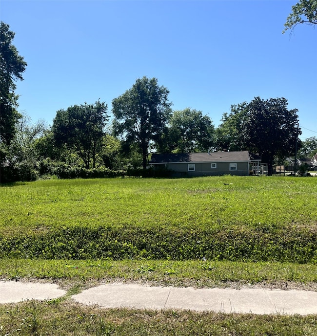 751 Fair St, Houston, TX 77088 - photo 4