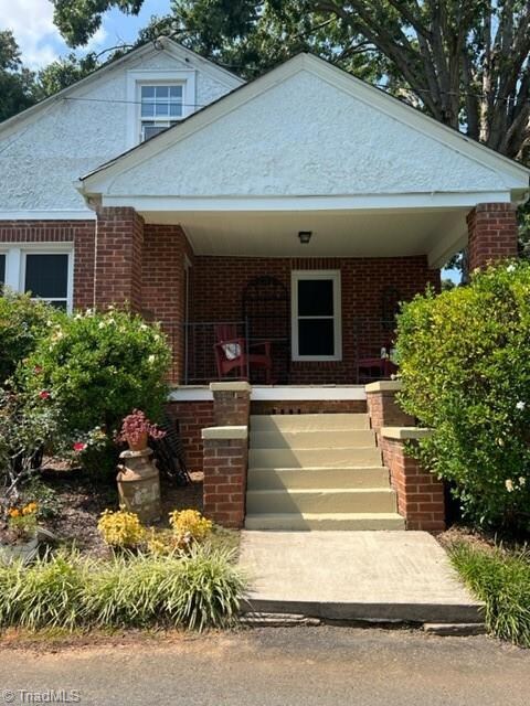 1247 Sunset Dr, Asheboro, NC 27205 - photo 3