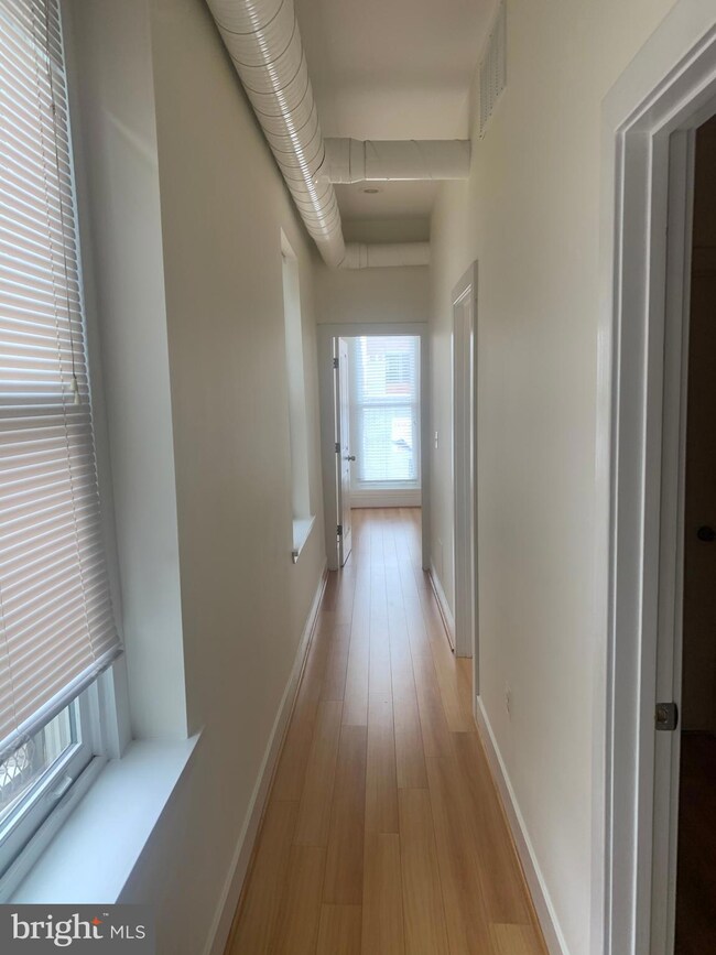 218 E Chase St unit 2, Baltimore, MD 21202 - photo 7