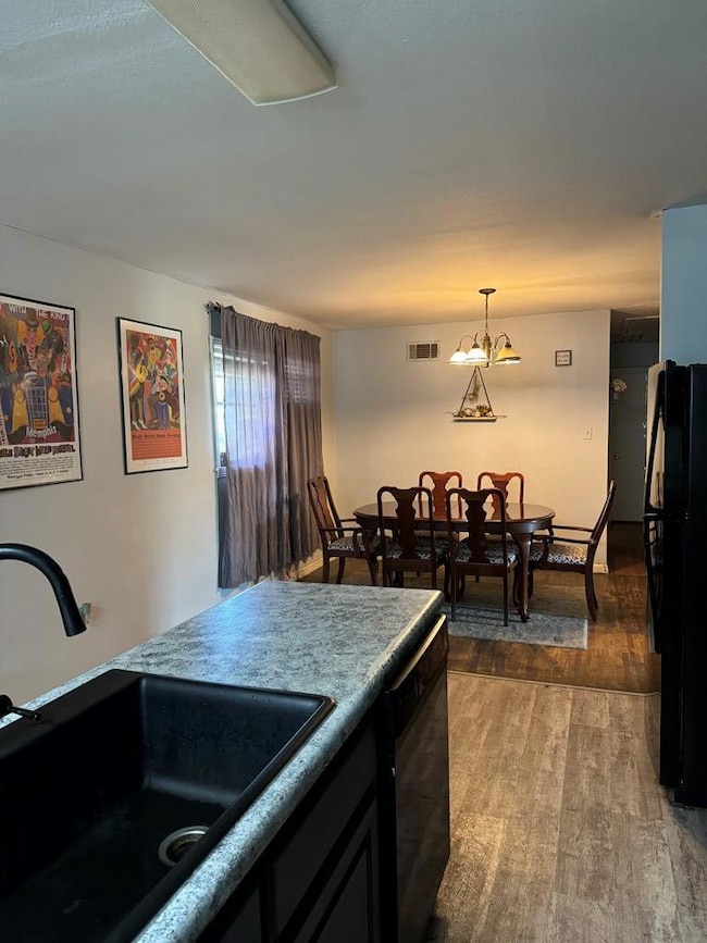 1105 Cherry Ln, West Memphis, AR 72301 - photo 5