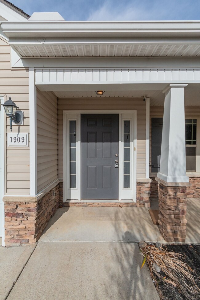 1909 Warmingfield Dr unit 1911, Murfreesboro, TN 37127 - photo 5