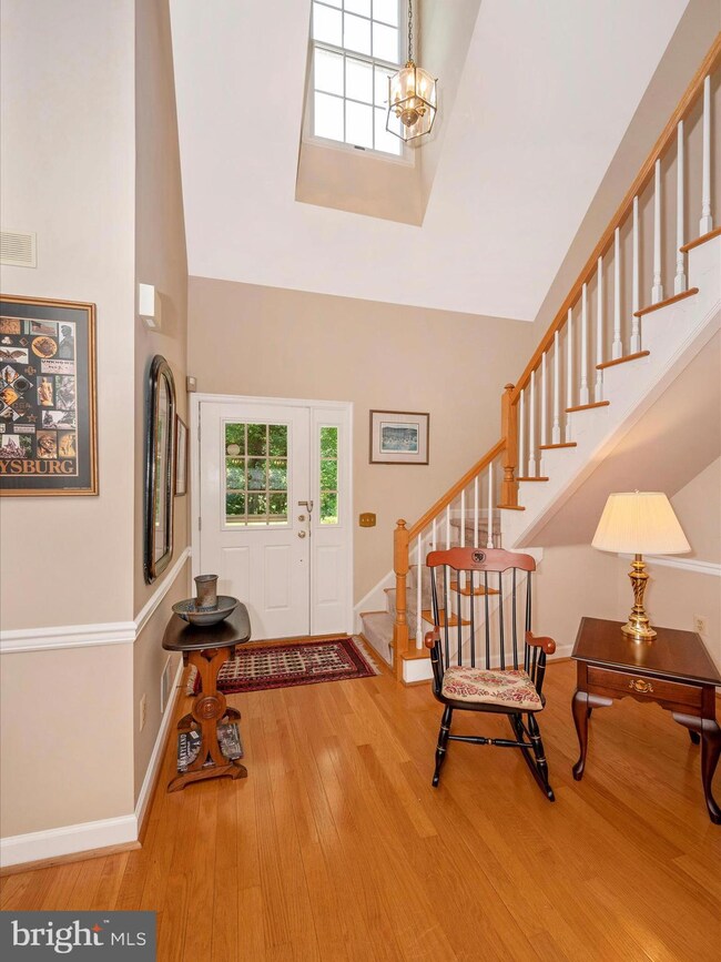 903 Mclendon Dr, Frederick, MD 21702 - photo 4