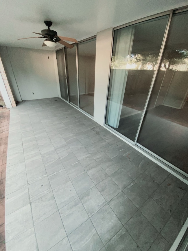 2210 Dorrington St unit 104, Houston, TX 77030 - photo 3