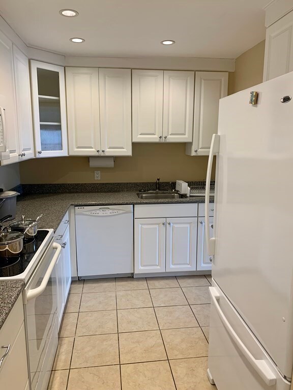 376 Commercial St unit 6D, Boston, MA 02109 - photo 7