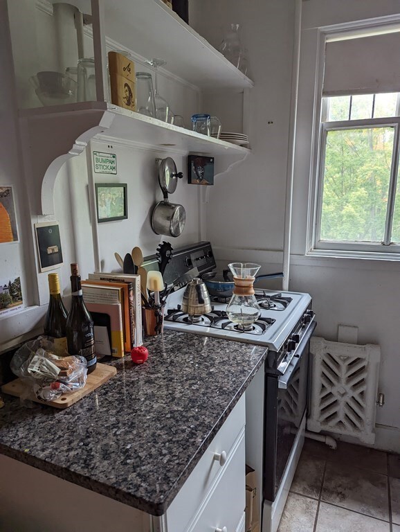 19 Agassiz St unit 21, Cambridge, MA 02140 - photo 5