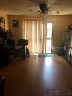 618 Oaks Hollow Ct unit 618, Jacksonville, FL 32211 - photo 4