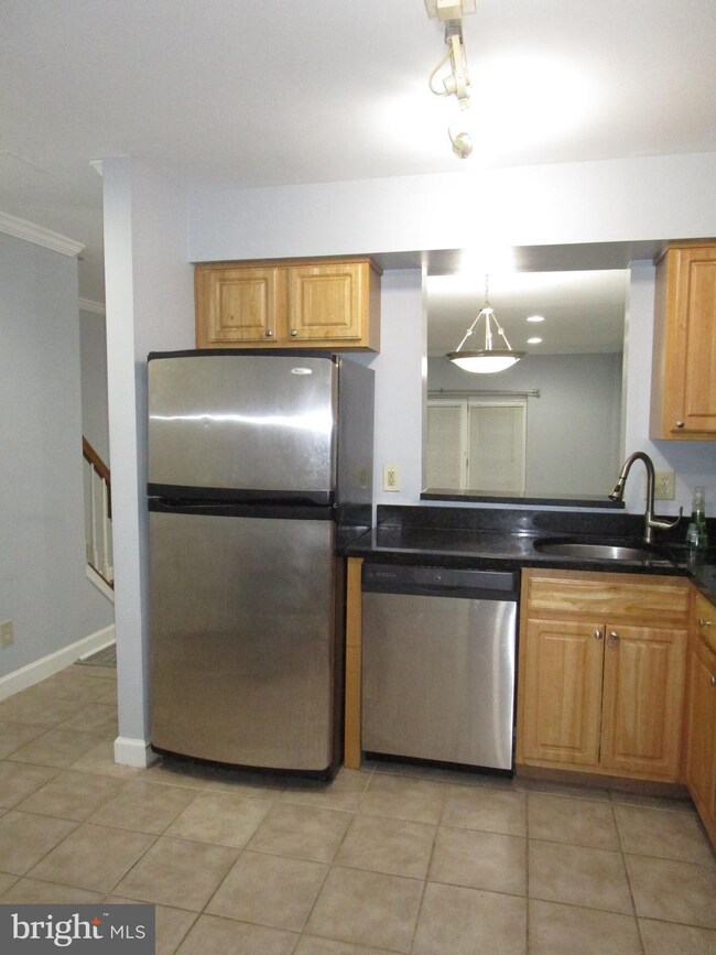 3816 Chesterwood Dr, Silver Spring, MD 20906 - photo 6