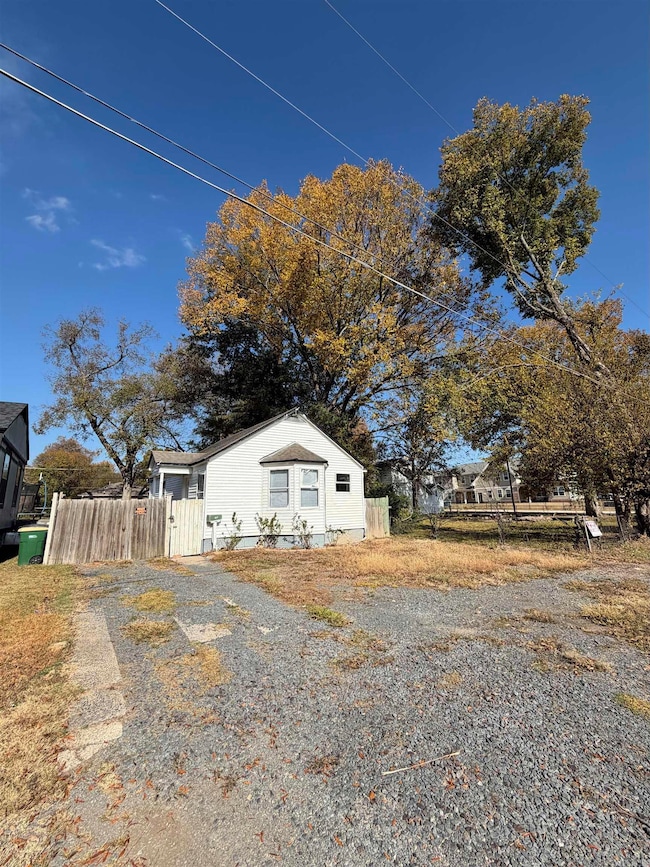 711 W 20th St, North Little Rock, AR 72114 - photo 2