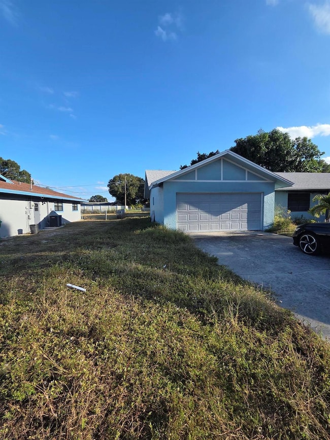 354 E Prima Vista Blvd, Port Saint Lucie, FL 34983 - photo 3