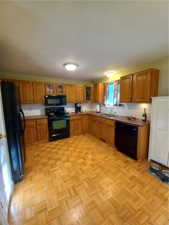 20 Tamarac Dr unit C, Greenville, RI 02828 - photo 3