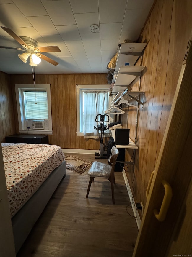 785 Connecticut Ave unit 2, Bridgeport, CT 06607 - photo 6