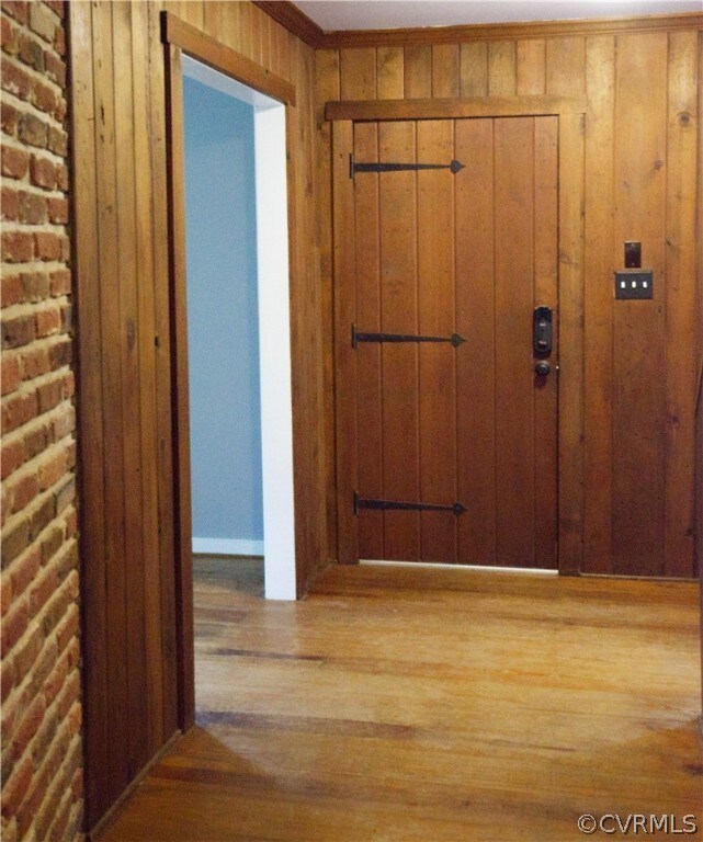 Unique entry door with electronic lock