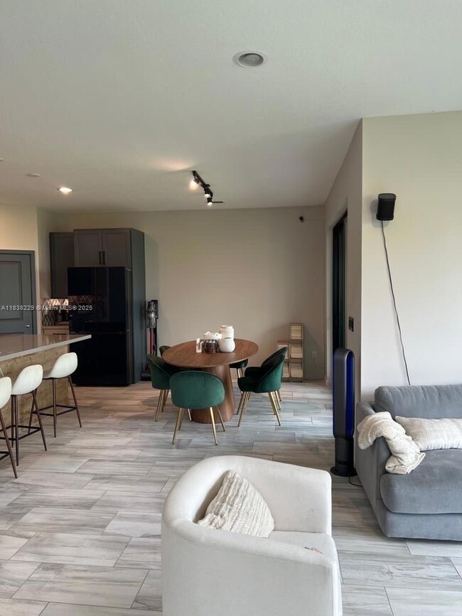 8813 Antarus Dr unit 8813, Lake Worth, FL 33467 - photo 2