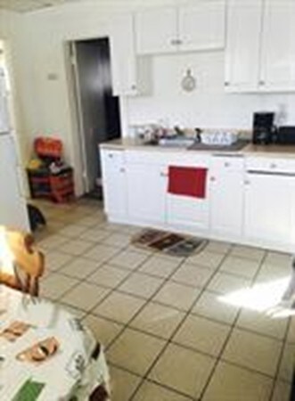 65 Clinton St unit 1, Brockton, MA 02302 - photo 3