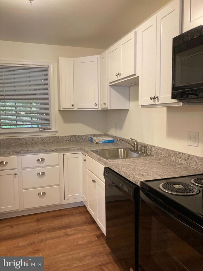 1519 Monard Ave, Severn, MD 21144 - photo 7