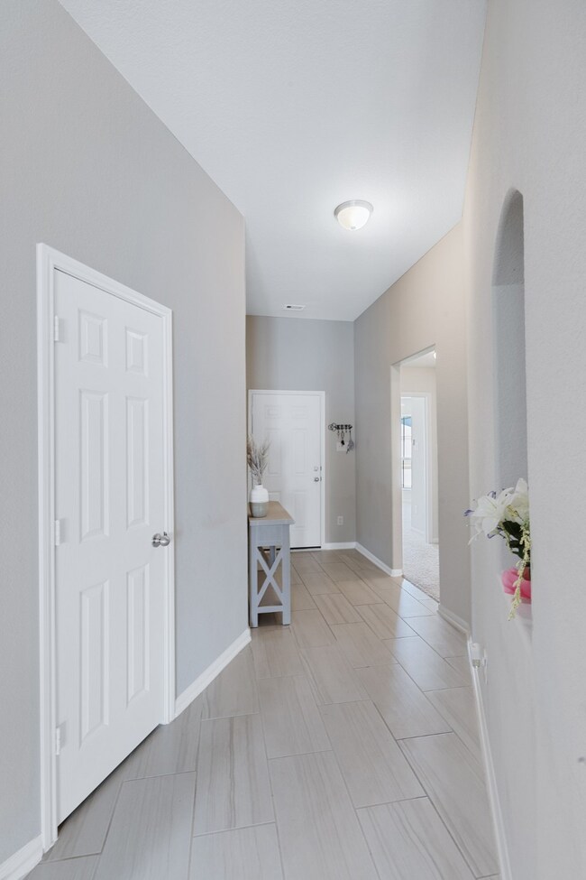 16544 Rock Wren Trail, Conroe, TX 77385 - photo 4