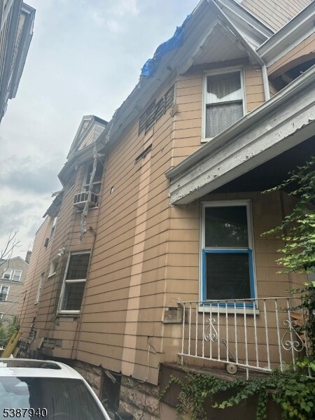 199 Amherst St, East Orange, NJ 07018 - photo 2