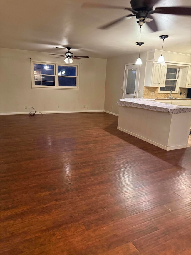 1600 W Lynn St, Slaton, TX 79364 - photo 4