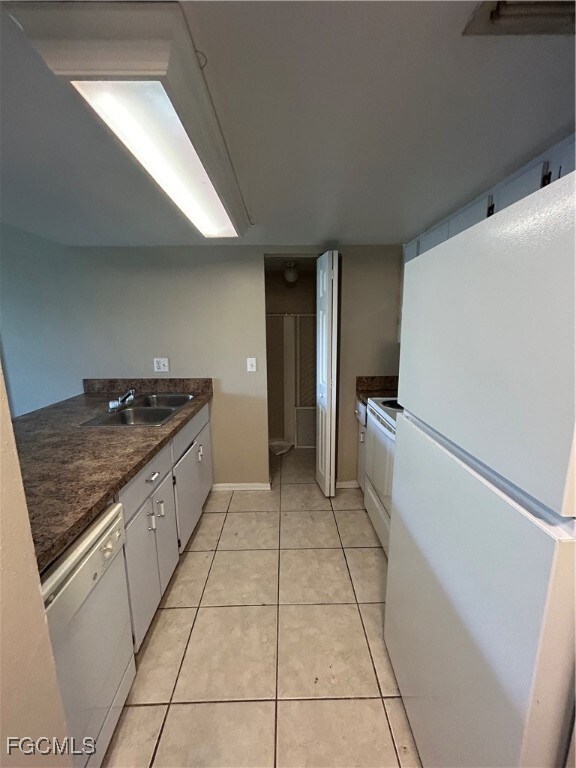 211 Park Ave unit 15, Labelle, FL 33935 - photo 4