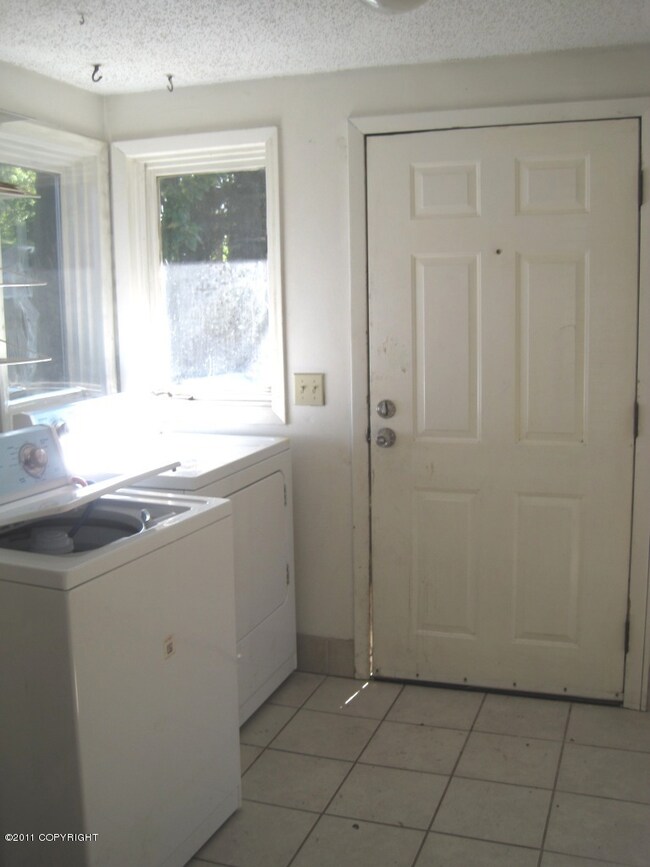 laundry room/mud room