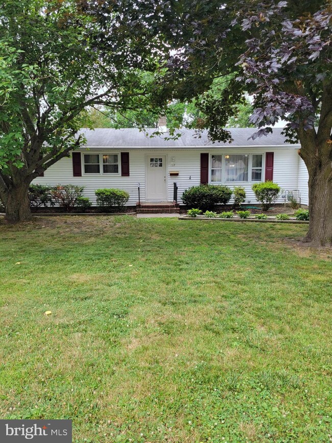 137 River Drive Ave, Pennsville, NJ 08070 - photo 3