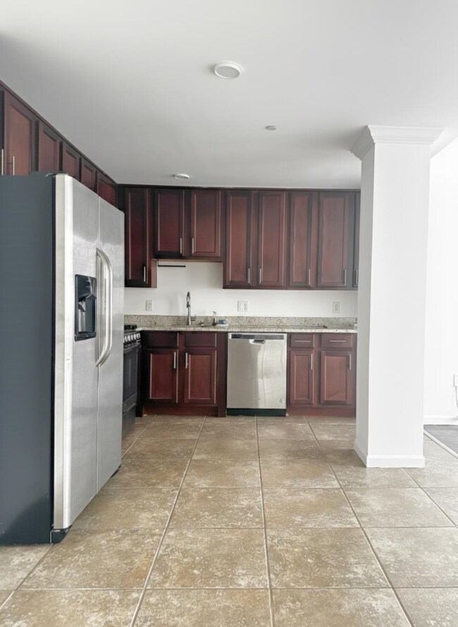 190 Culver Ave unit 1-04, Jersey City, NJ 07305 - photo 4