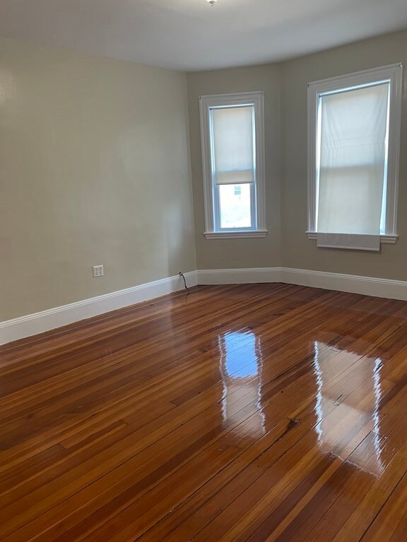 49 Fabyan St unit 2, Dorchester Center, MA 02124 - photo 3