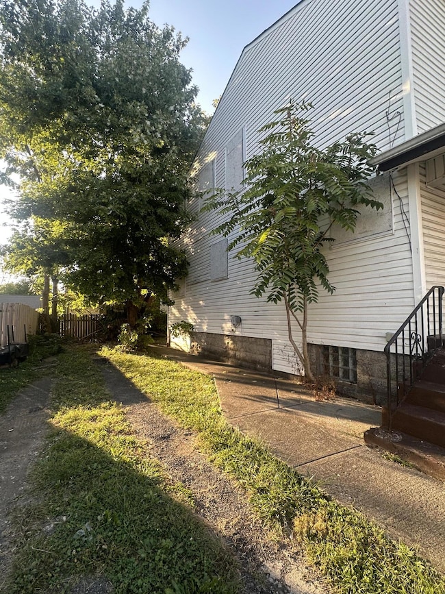 905 Carpenter St, Columbus, OH 43206 - photo 6