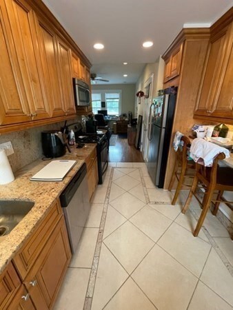 1714 Commonwealth Ave unit 4, Brighton, MA 02135 - photo 4