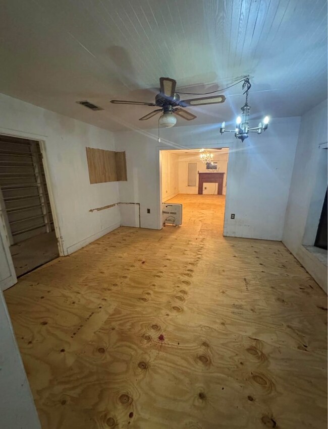 457 Graves Rd, Ellisville, MS 39437 - photo 6