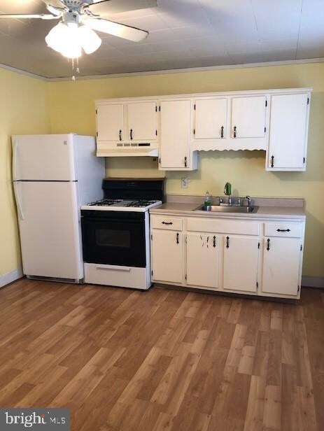 821 Bridgeboro St unit B, Riverside, NJ 08075 - photo 2