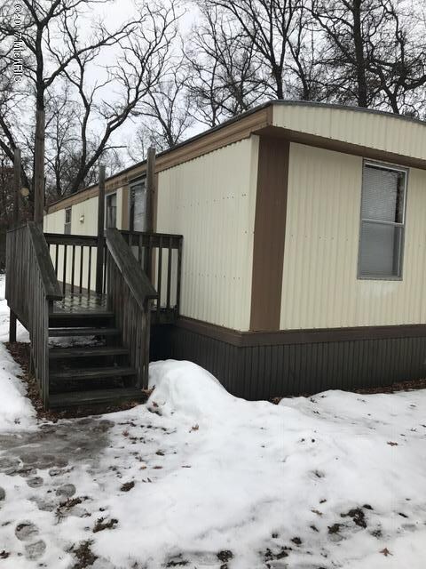 1946 E 68th St, Idlewild, MI 49642 - photo 3