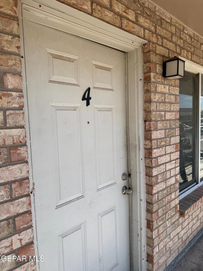 8507 Alameda Ave unit 3, El Paso, TX 79907 - photo 4