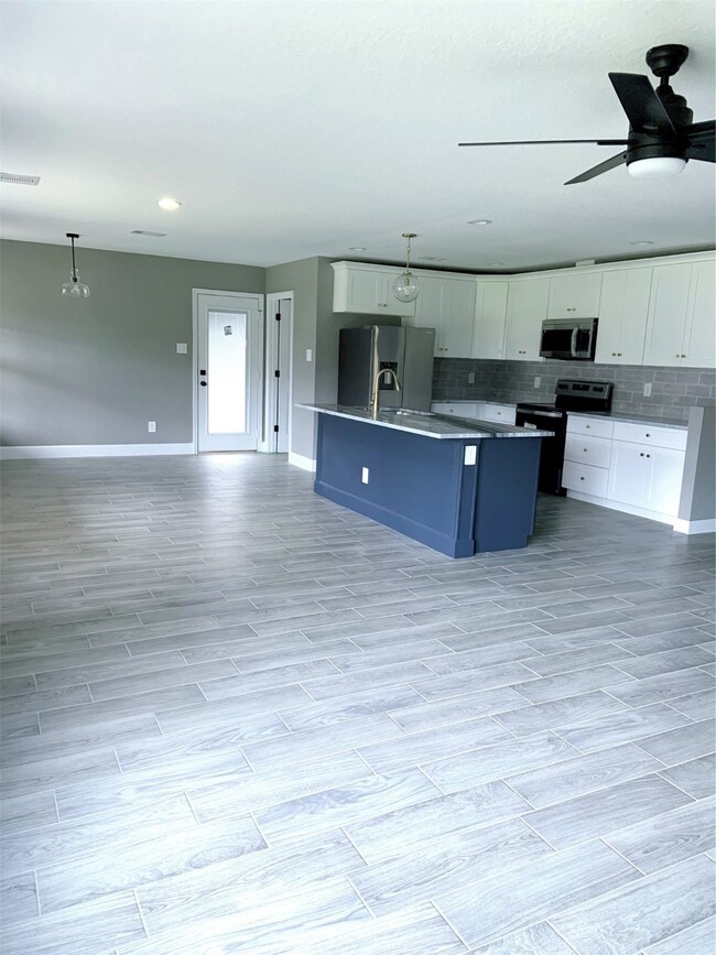 1041 Junell St, Houston, TX 77088 - photo 7