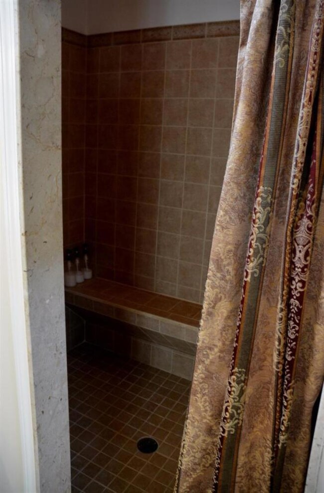 6 Foundry Cir, West Wareham, MA 02576 - photo 6