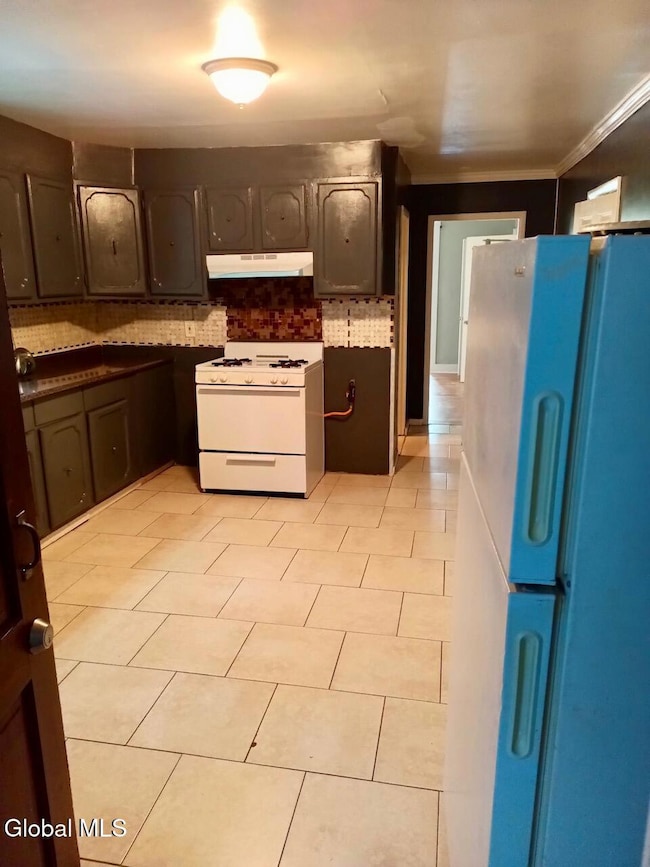 921 Bridge St, Schenectady, NY 12303 - photo 2