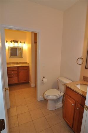 15 Edward St, Leicester, MA 01524 - photo 3