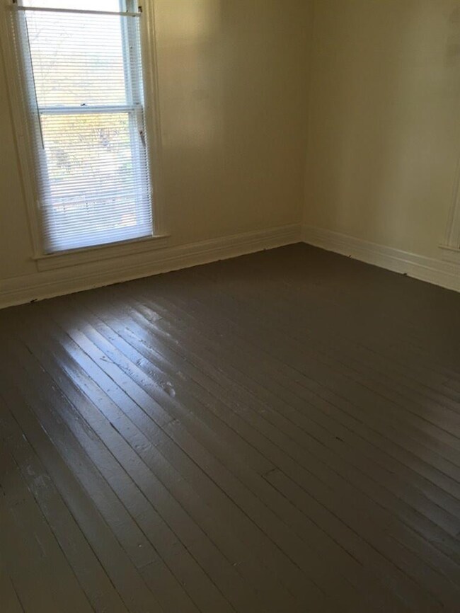 321 N Broadway St unit 4, Georgetown, KY 40324 - photo 5