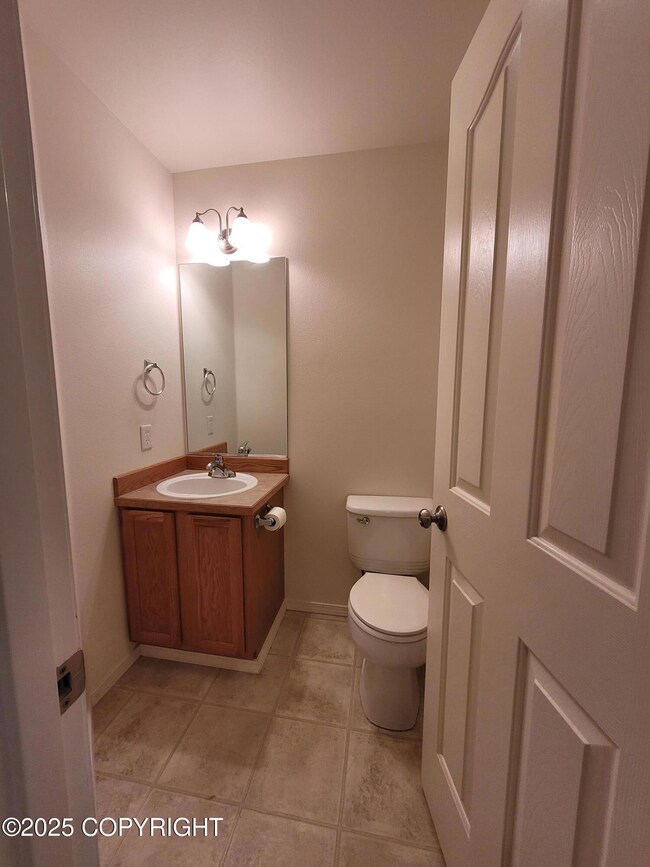 7078 Fairweather Park Loop unit 10A, Anchorage, AK 99518 - photo 6