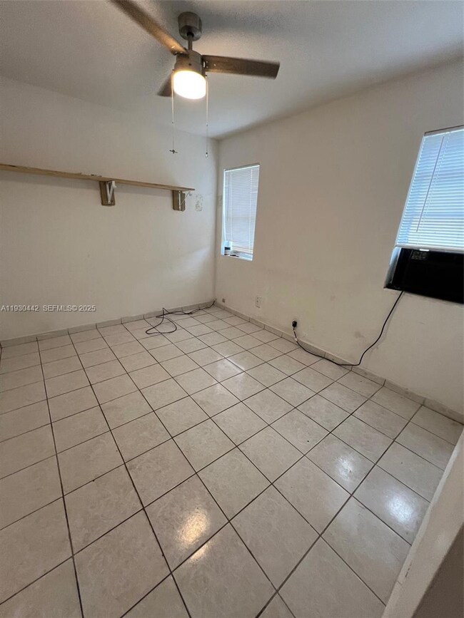 1844 Taft St unit 2, Hollywood, FL 33020 - photo 7