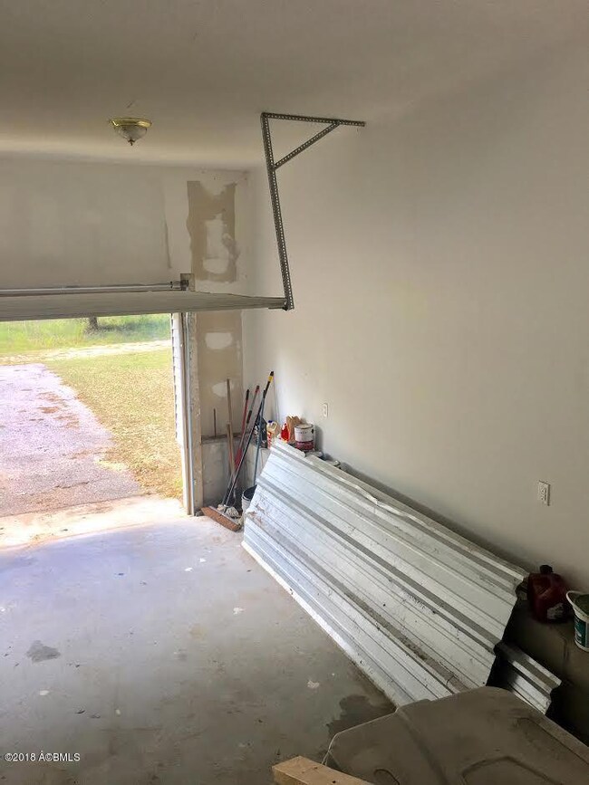 garage (2)