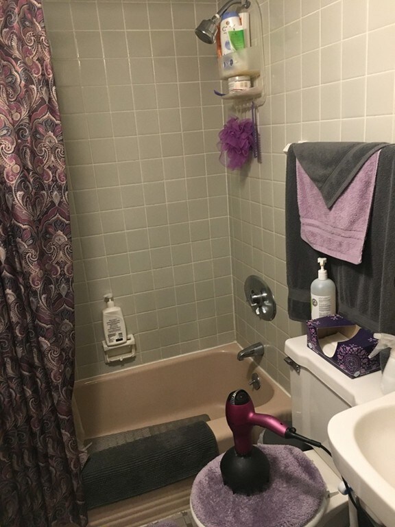 34 Kinross Rd unit 1, Brighton, MA 02135 - photo 3