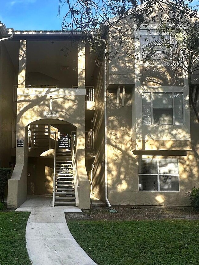 1825 Palm Cove Blvd unit 109, Delray Beach, FL 33445 - photo 2