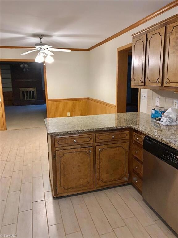 311 Holyoke Rd, Greensboro, NC 27406 - photo 4