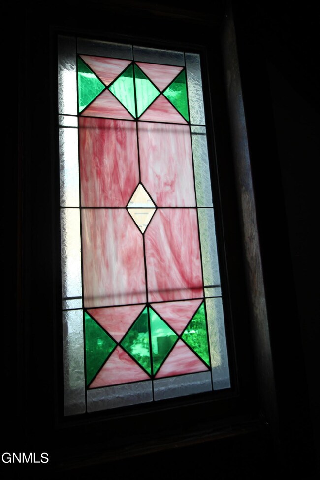 520 1st Ave N, Jamestown, ND 58401 - photo 7